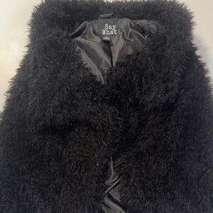 Say What?‎ Y2K Black Faux Fur Vest!